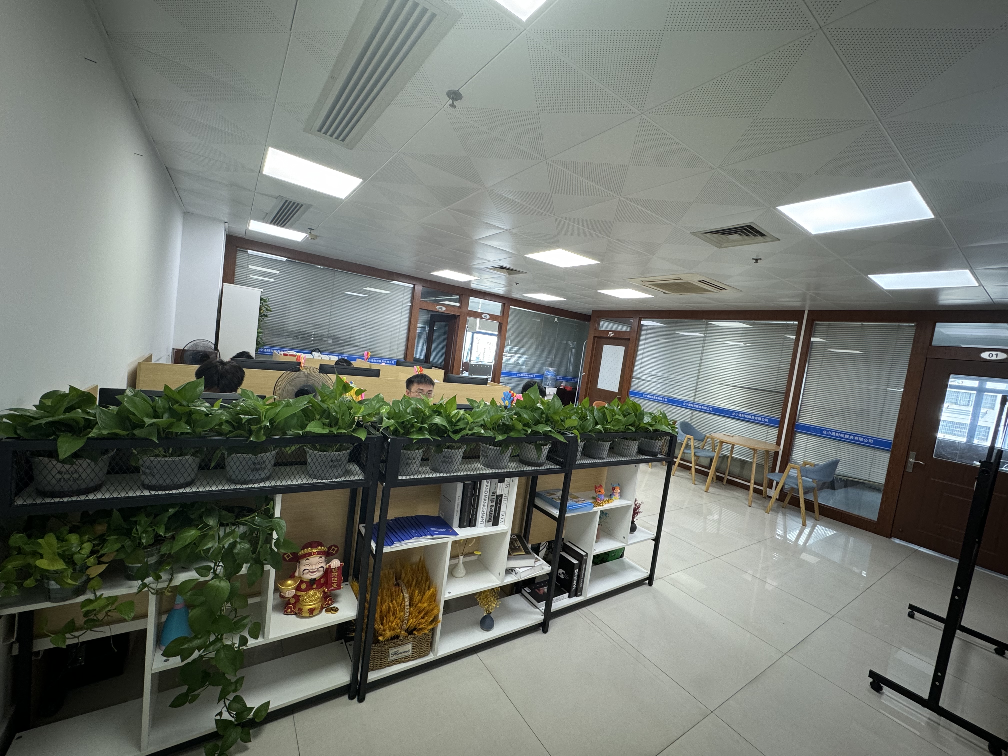 加盟商展示图片